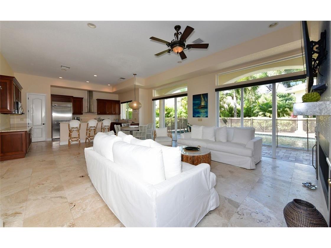 1179 Morningside Place Sarasota FL 34236 A4466473 image14