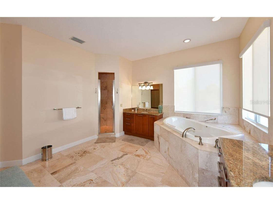 1179 Morningside Place Sarasota FL 34236 A4466473 image39