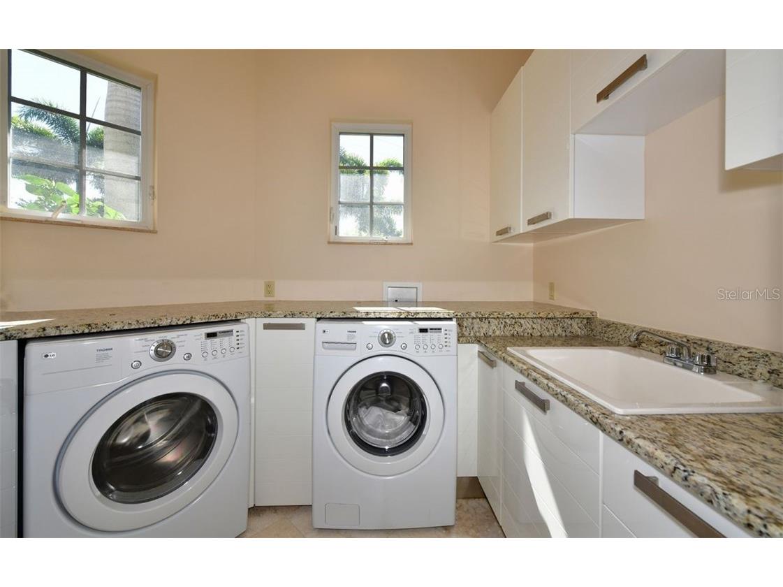 1179 Morningside Place Sarasota FL 34236 A4466473 image42