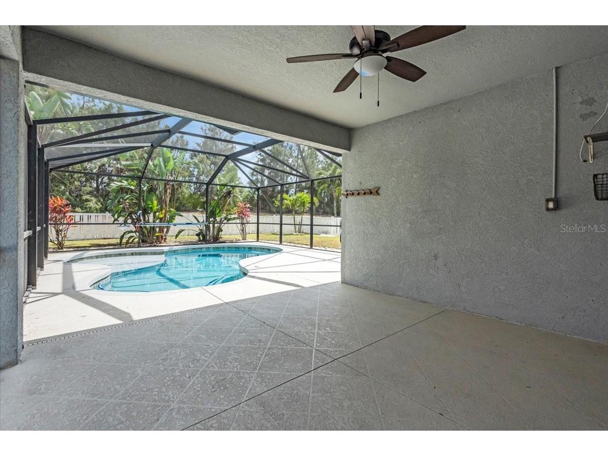 11790 Forest Park Circle Bradenton FL 34211 A4684213 image10