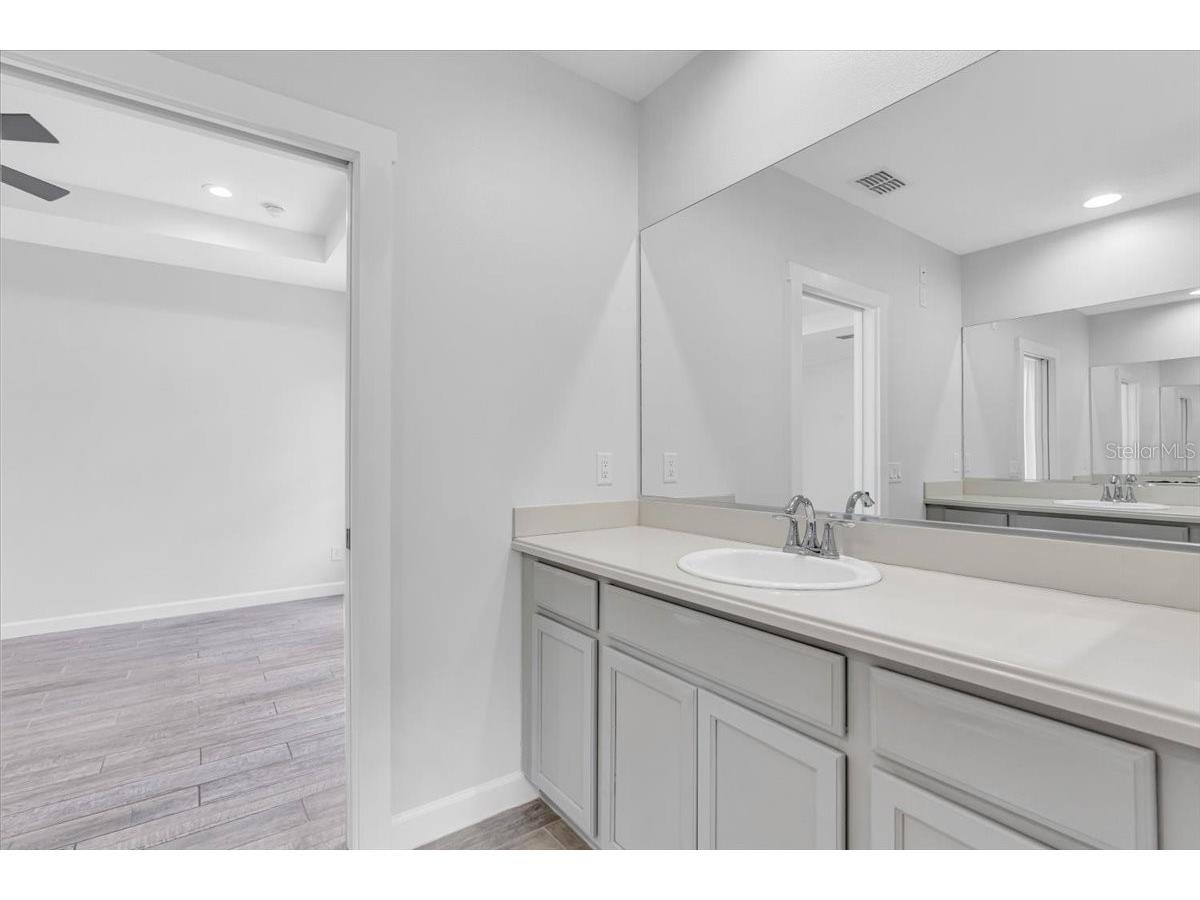 11790 Forest Park Circle Bradenton FL 34211 A4684213 image36