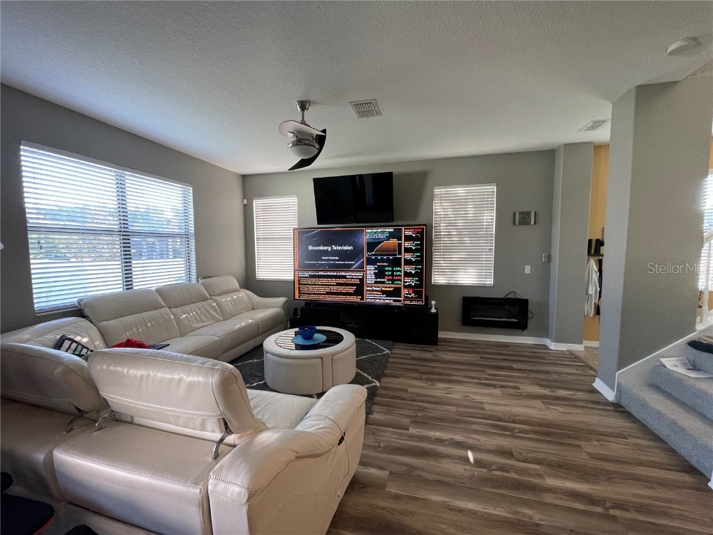 11796 Crestridge Loop New Port Richey FL 34655 W7874659 image4