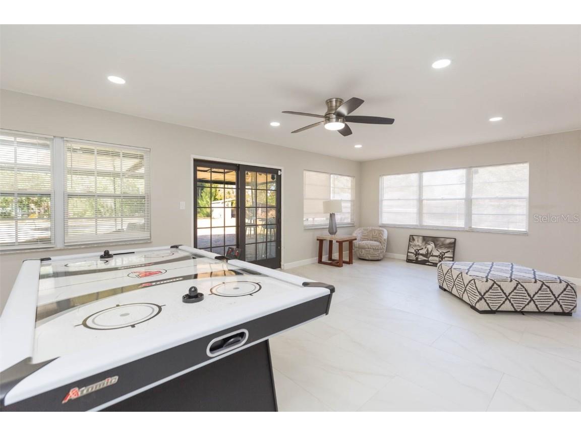 118 2nd Street NW Ruskin FL 33570 TB8452094 image17