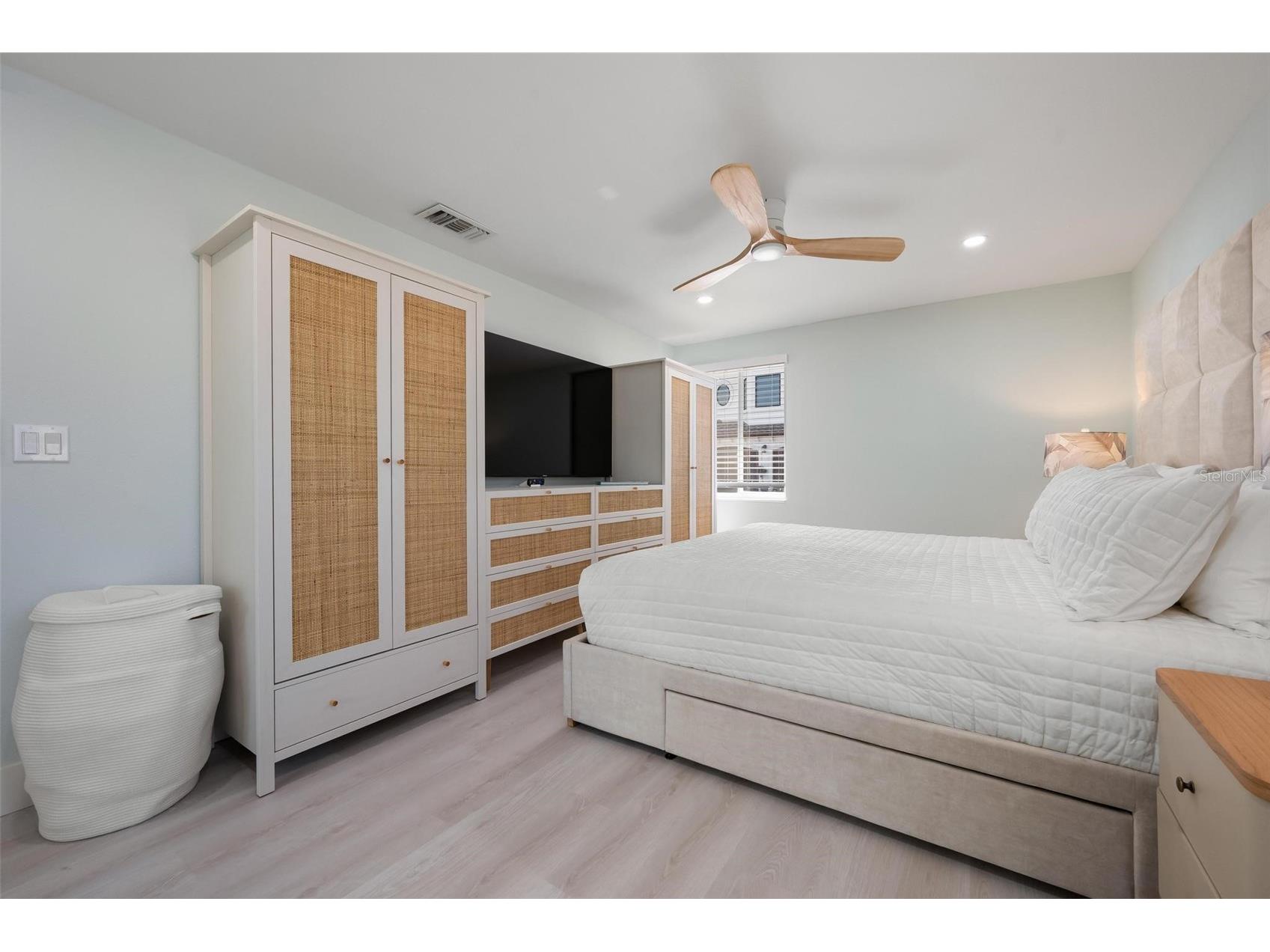 118 9th Street N Bradenton Beach FL 34217 A4692977 image16