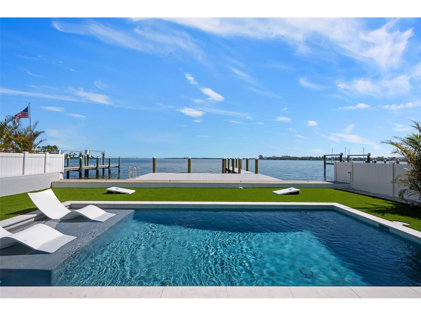 118 9th Street N Bradenton Beach FL 34217 A4692977 image2