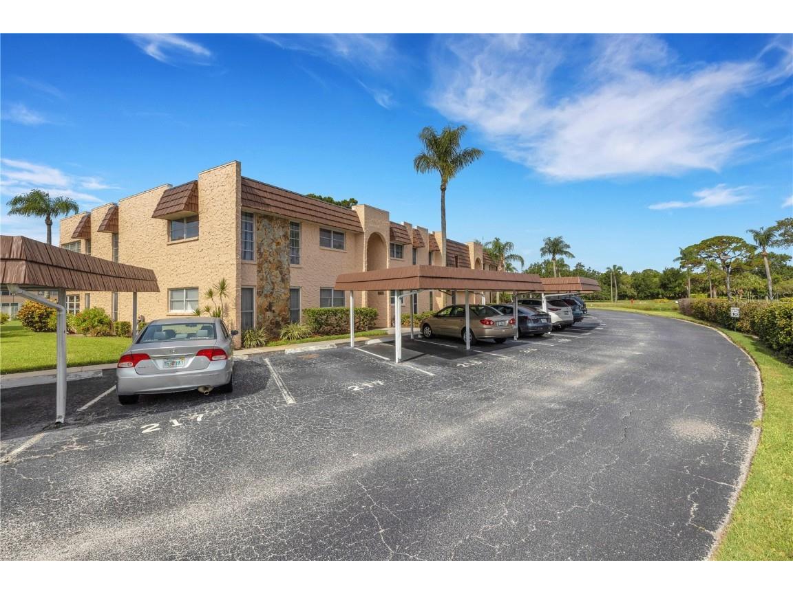 118 Aspen Circle #118 Seminole FL 33777 U8206918 image1