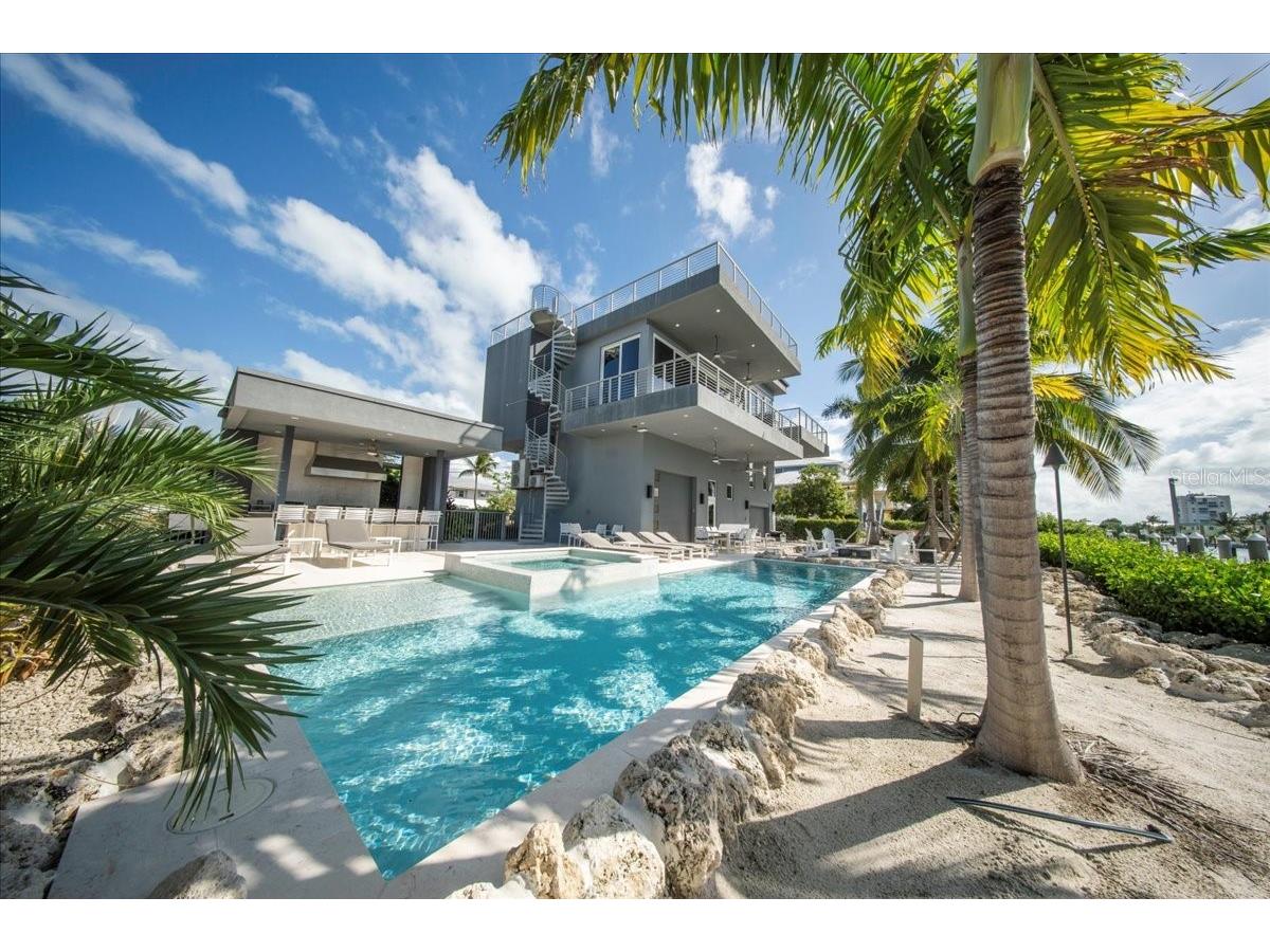118 Avenue E Marathon FL 33050 W7882338 image16