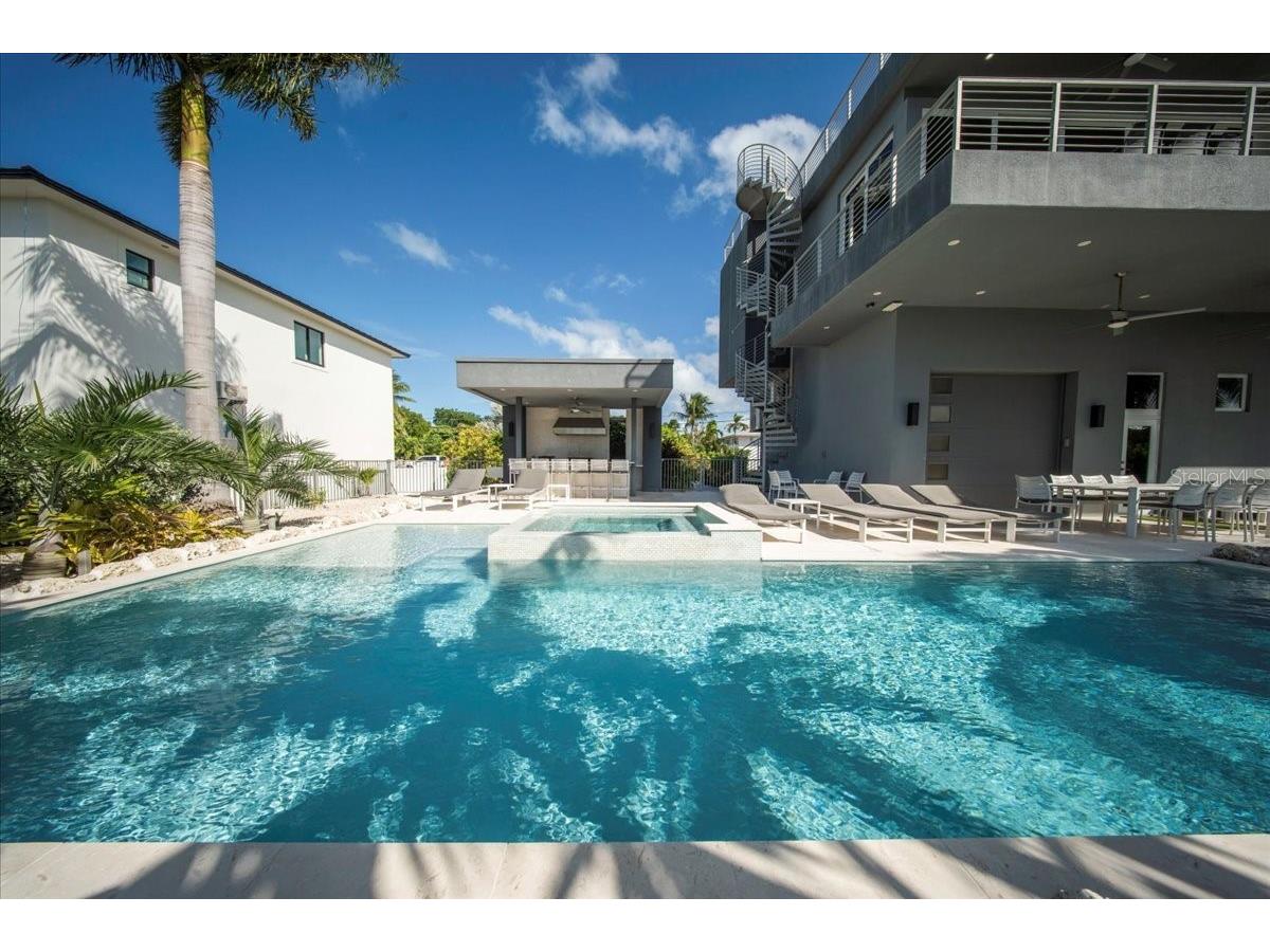 118 Avenue E Marathon FL 33050 W7882338 image18