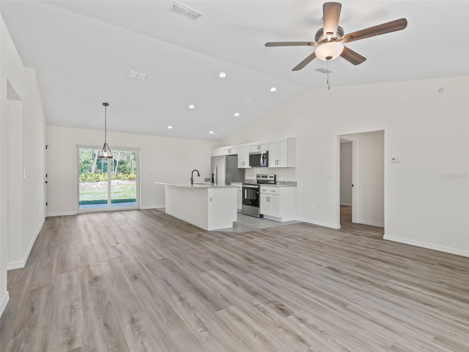 118 Bay Drive Ocklawaha FL 32179 G5105560 image8