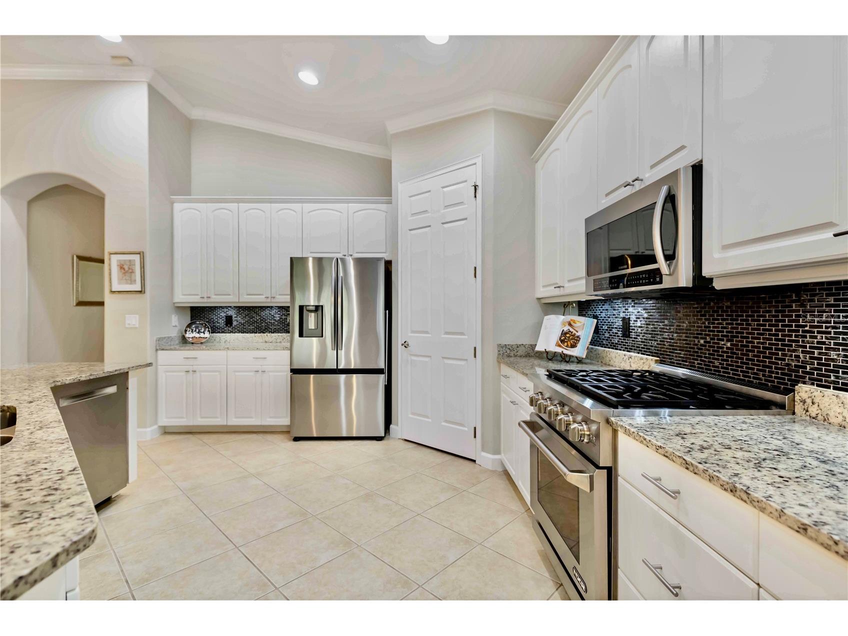 118 Bella Vista Terrace #7C North Venice FL 34275 N6142437 image22