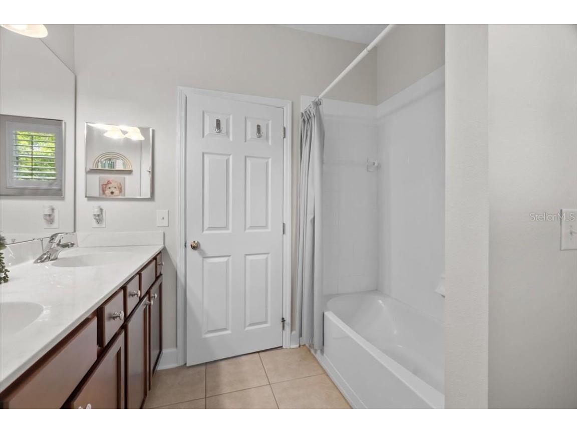 118 Birchmont Drive Deland FL 32724 V4944018 image37