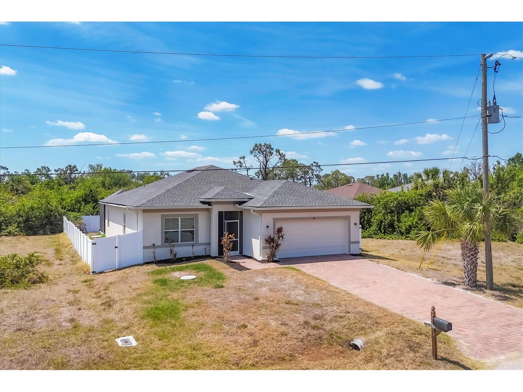 118 Boxwood Lane Rotonda West FL 33947 C7524012 image1