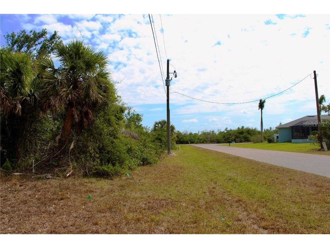 118 Cable Drive Rotonda West FL 33947 C7510515 image3