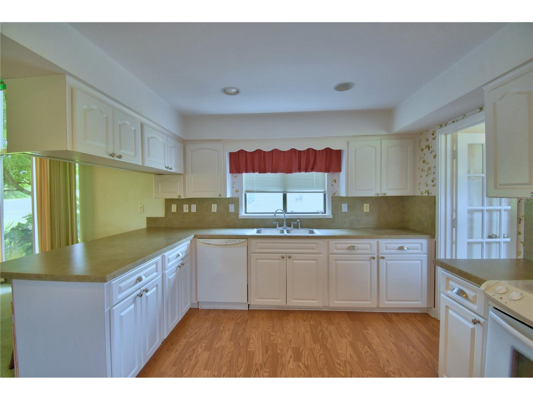 118 Canterbury Drive Haines City FL 33844 P4936062 image15