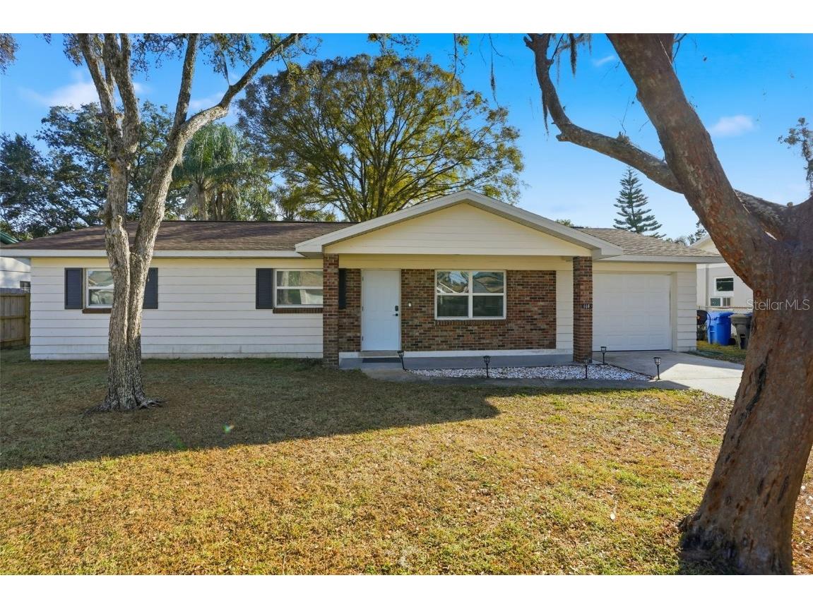 118 Connie Avenue Tampa FL 33613 W7880585 image1