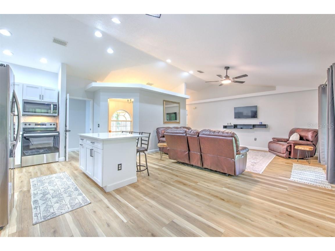 118 E Hunter Rd Plant City FL 33565 TB8422848 image11