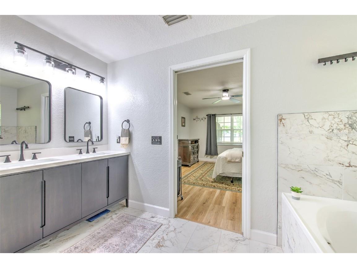 118 E Hunter Rd Plant City FL 33565 TB8422848 image17