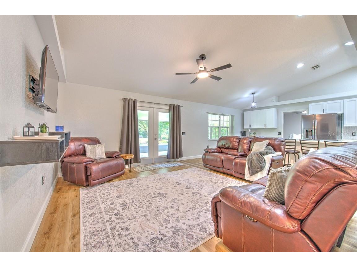 118 E Hunter Rd Plant City FL 33565 TB8422848 image5