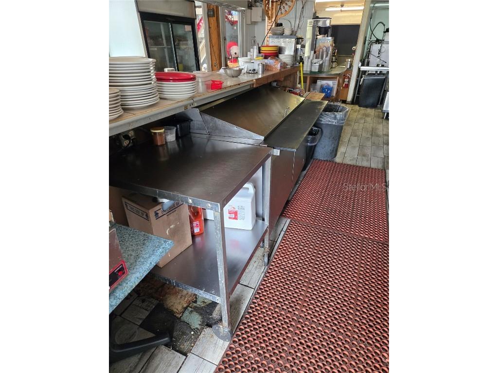 118 E Tarpon Avenue Tarpon Springs FL 34689 TB8458461 image11