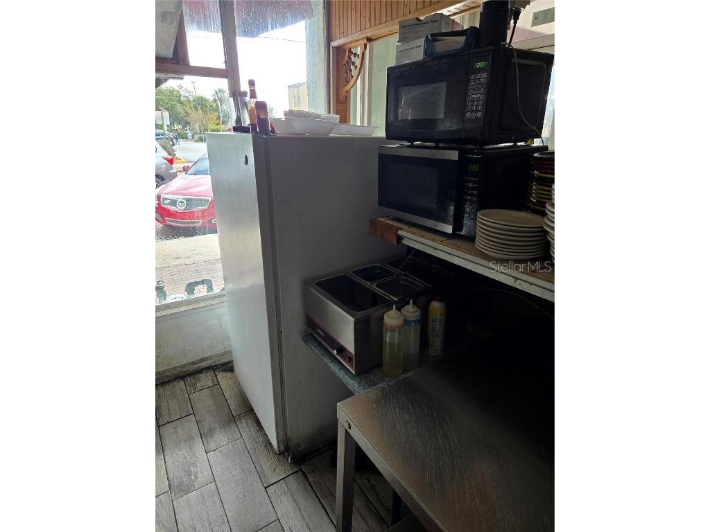 118 E Tarpon Avenue Tarpon Springs FL 34689 TB8458461 image12