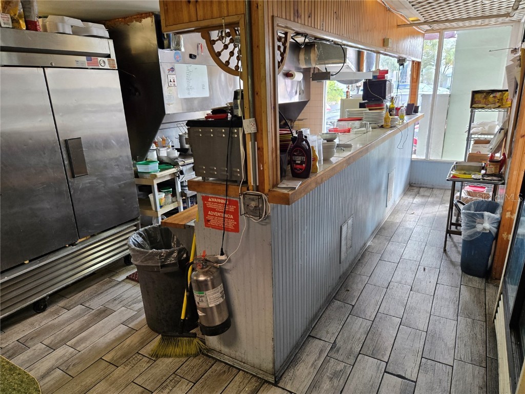 118 E Tarpon Avenue Tarpon Springs FL 34689 TB8458461 image21