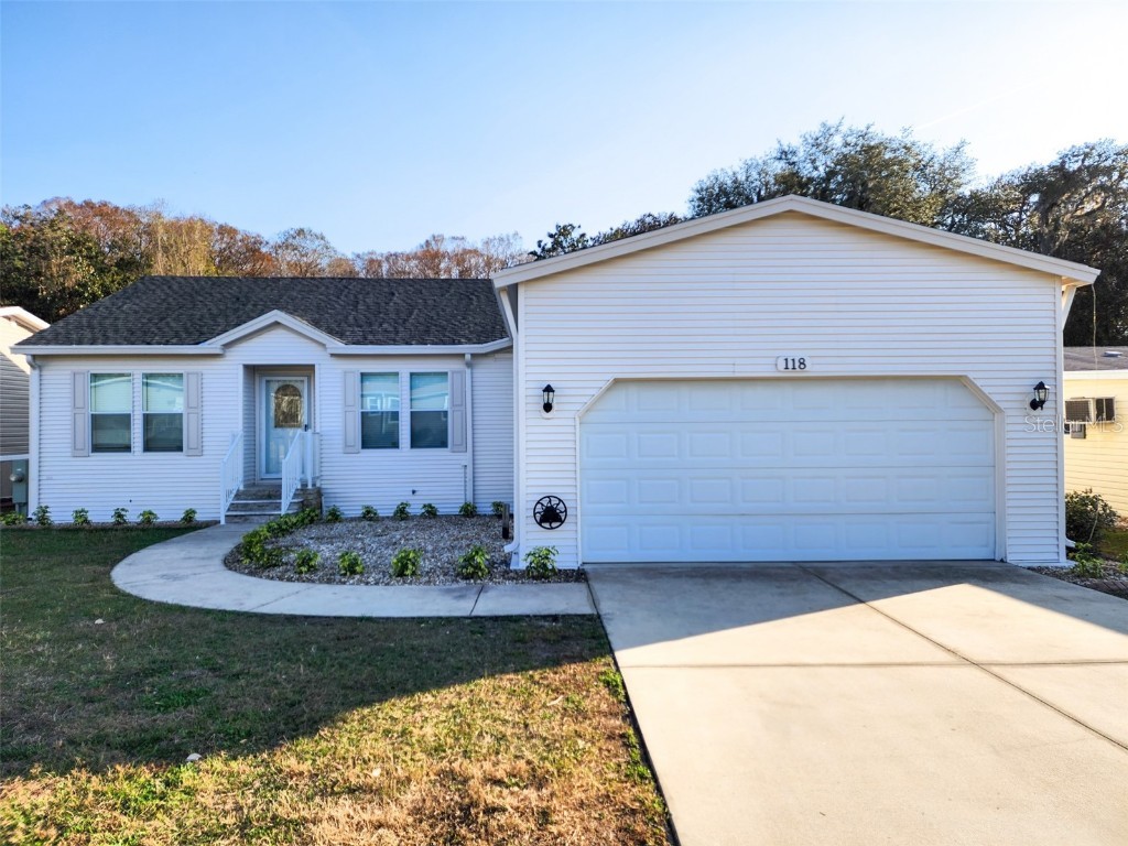 118 Forest Boulevard Wildwood FL 34785 A4563371 image1