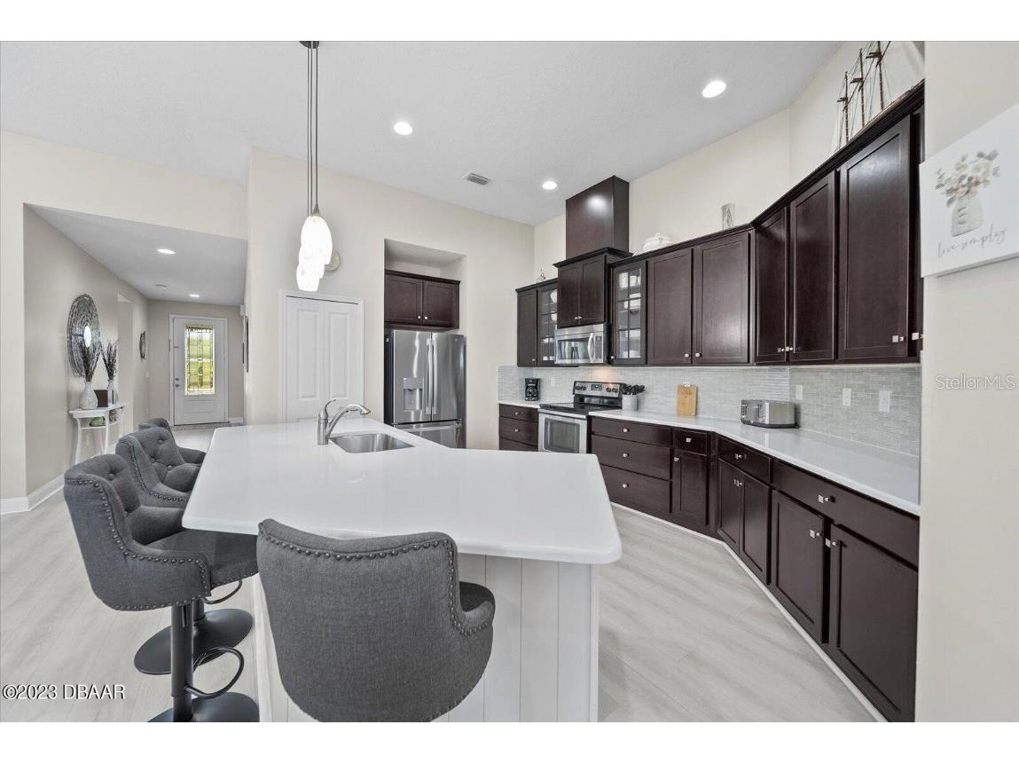 118 Grande Belfly Way Daytona Beach FL 32124 V4941399 image11