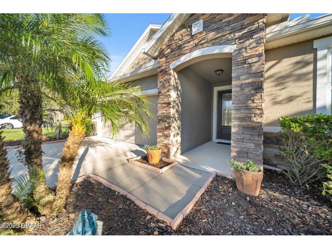 118 Grande Belfly Way Daytona Beach FL 32124 V4941399 image3
