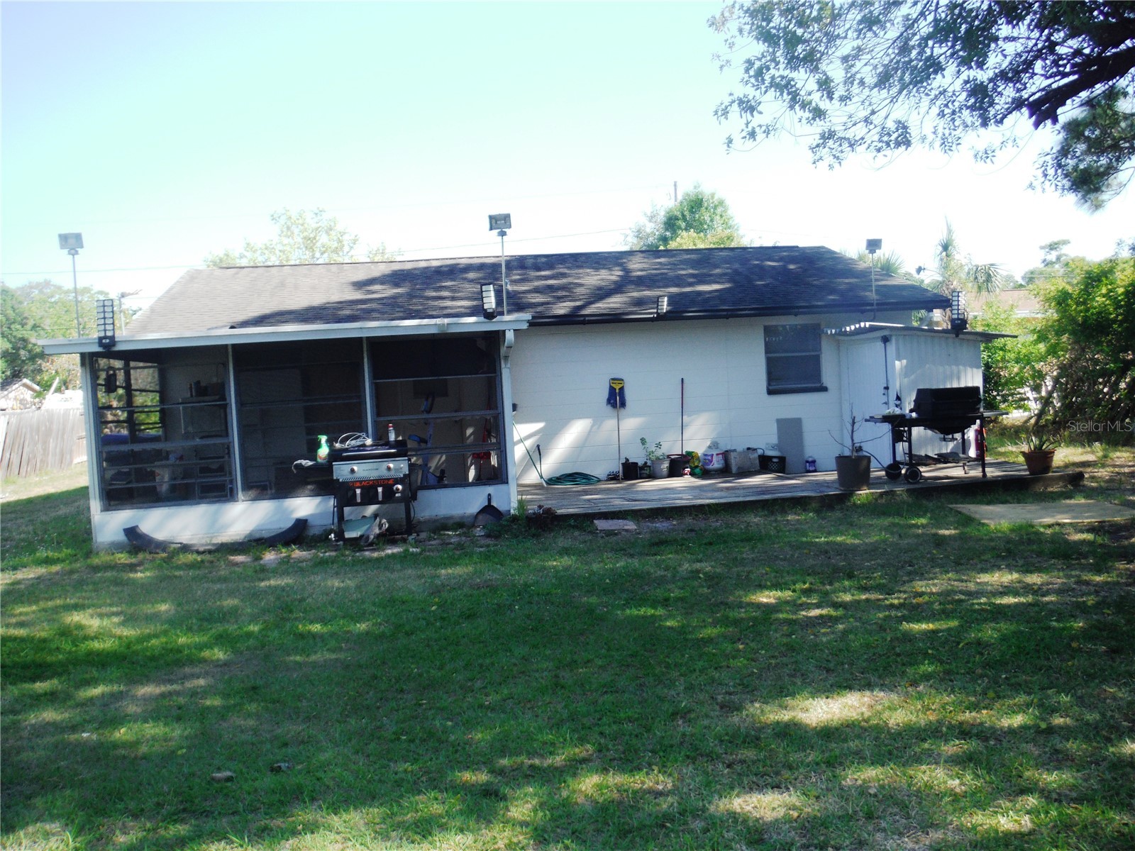 118 Lake Avenue SE Largo FL 33771 TB8499836 image4