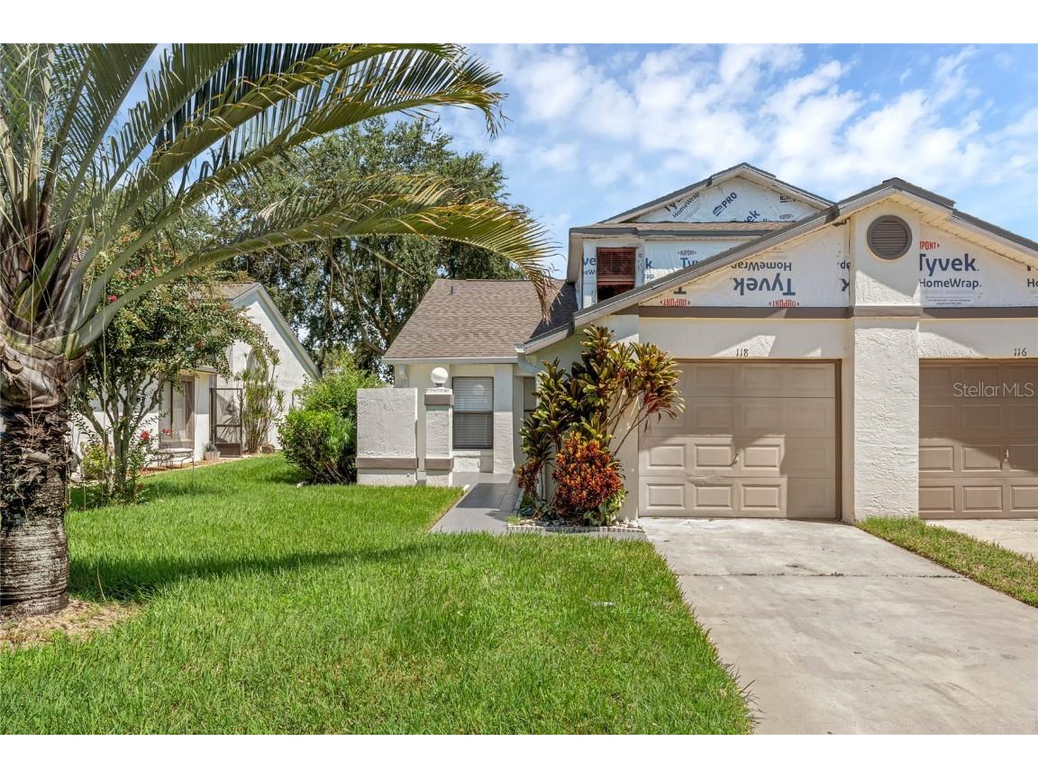 118 Lakepointe Circle Kissimmee FL 34743 O6233399 image1