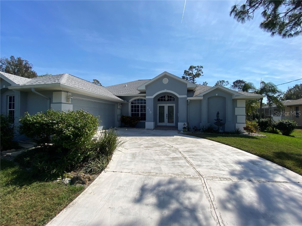 118 Lakeview Drive Nokomis FL 34275 A4563742 image1
