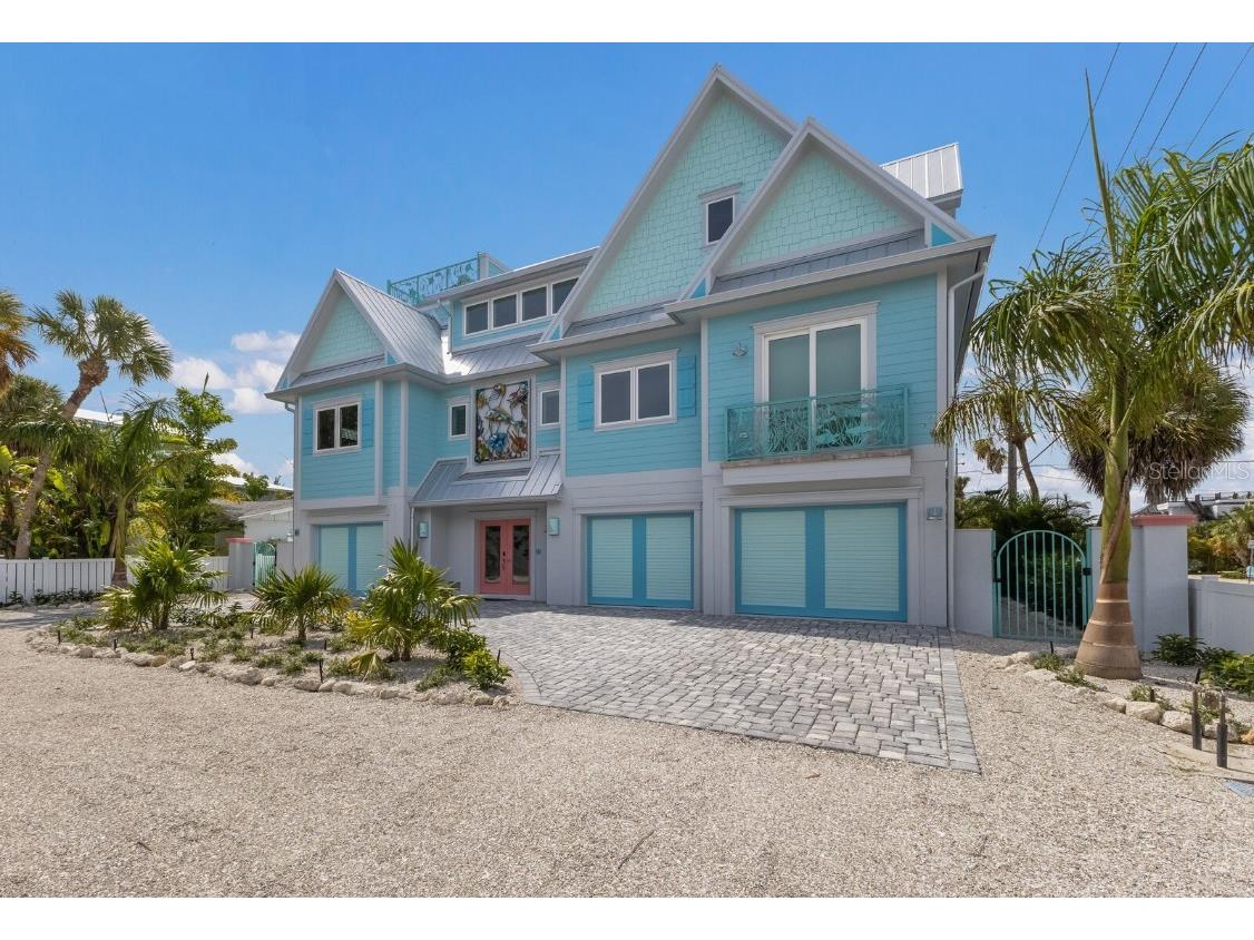 118 Mangrove Avenue Anna Maria FL 34216 A4672416 image3