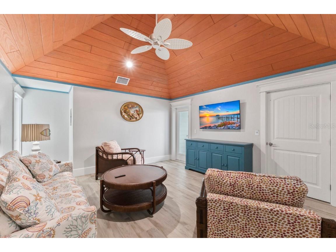 118 Mangrove Avenue Anna Maria FL 34216 A4672416 image46