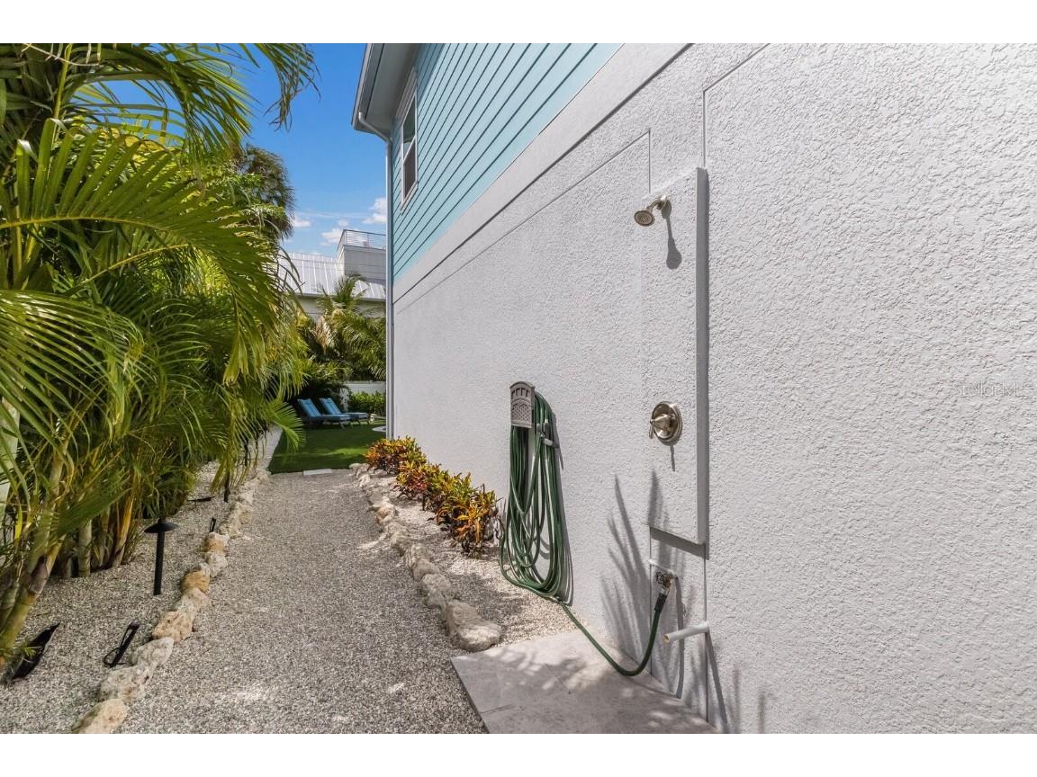 118 Mangrove Avenue Anna Maria FL 34216 A4672416 image72