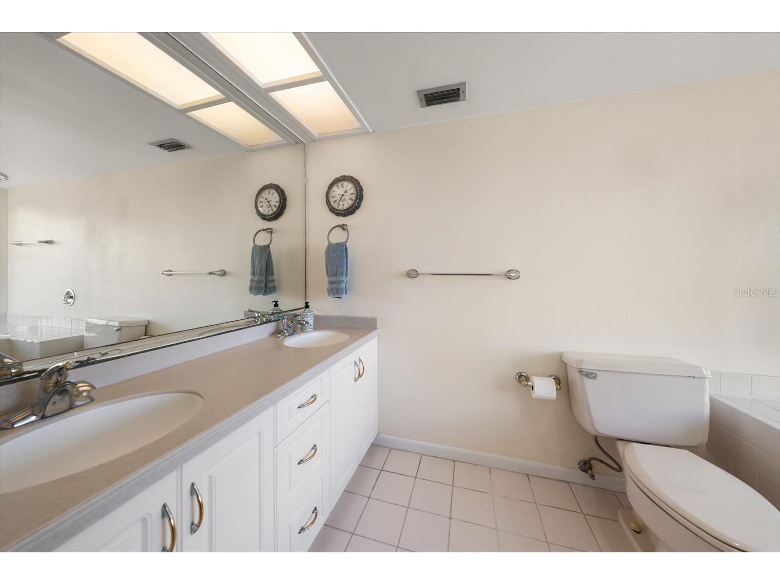 118 Marina Del Rey Court Clearwater Beach FL 33767 - CLEARWATER HARBOR TB8505334 image27
