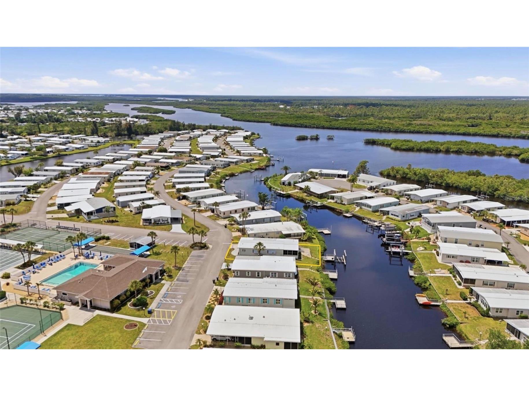118 Martinique Road North Port FL 34287 C7525650 image1