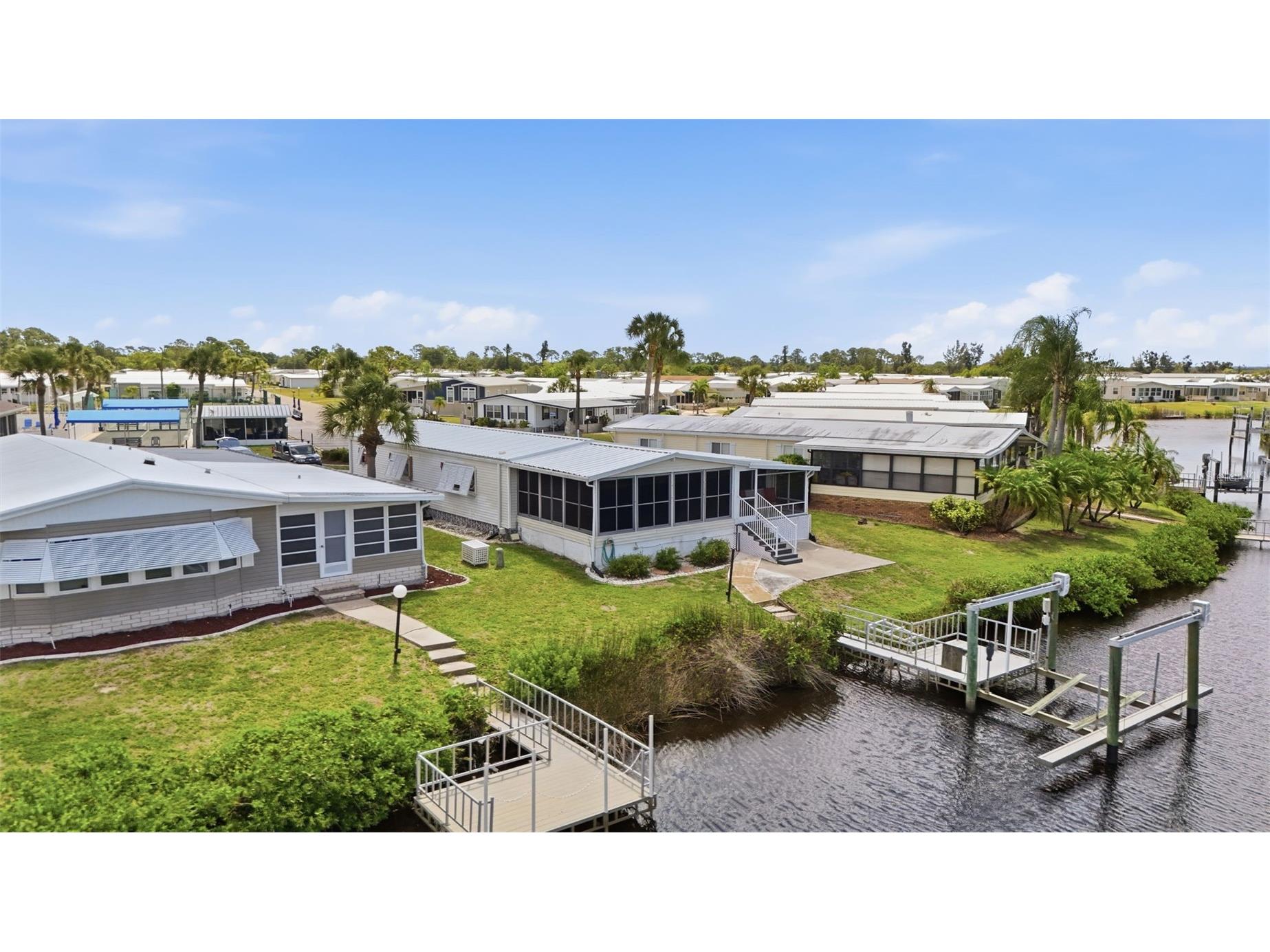 118 Martinique Road North Port FL 34287 C7525650 image38