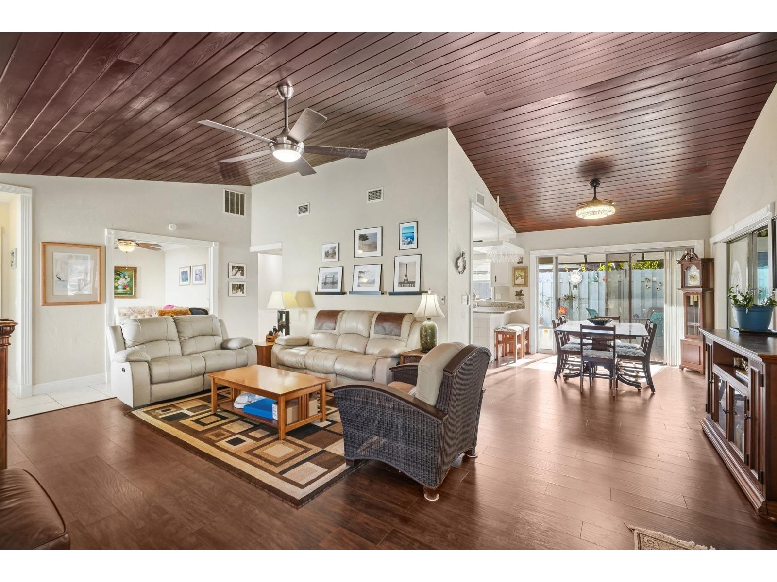 118 Meadowbrook Circle Daytona Beach FL 32114 V4947171 image9