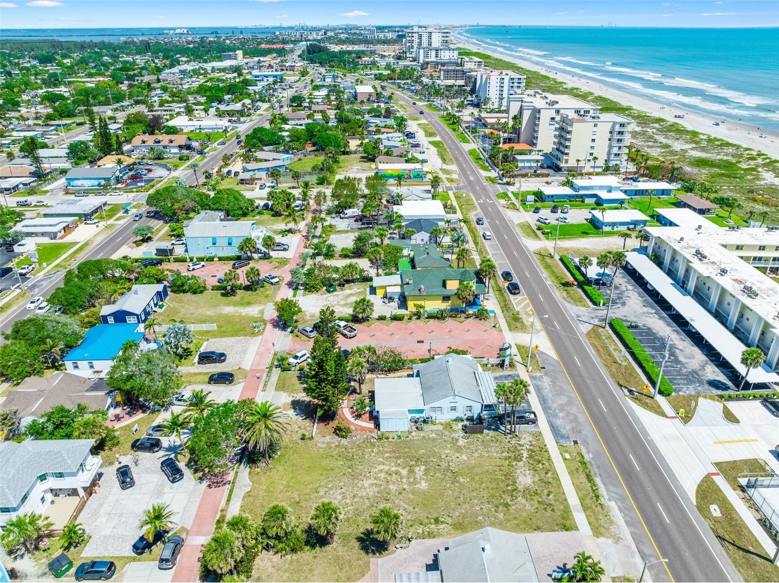 118 N Atlantic Cocoa Beach FL 32931 V4946840 image8