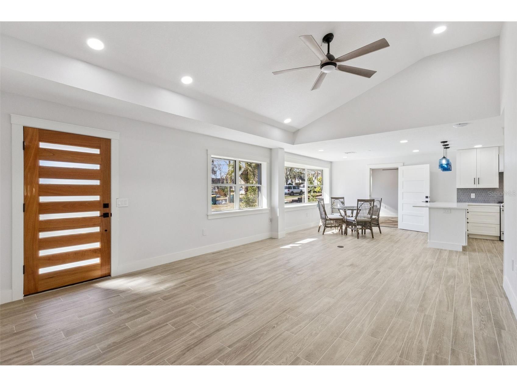118 N Grandview Street Mount Dora FL 32757 G5108730 image2