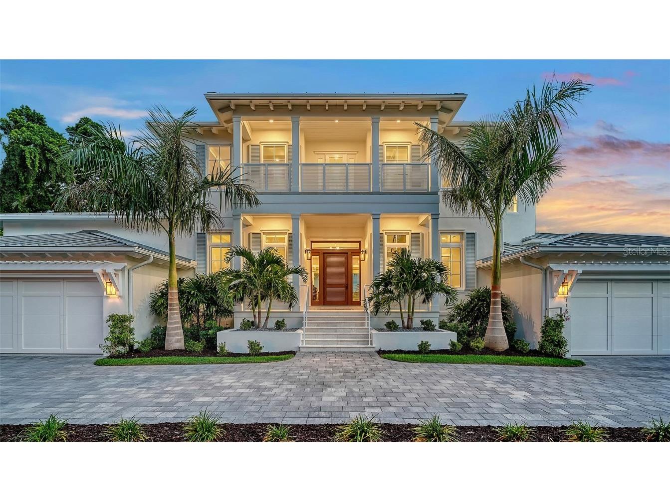 118 N Warbler Lane Sarasota FL 34236 A4557763 image1