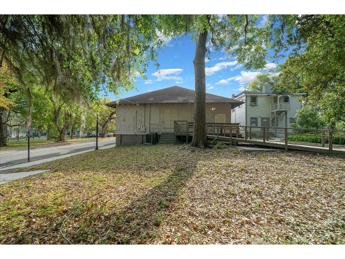 118 NE Tuscawilla Avenue Ocala FL 34470 OM722407 image38