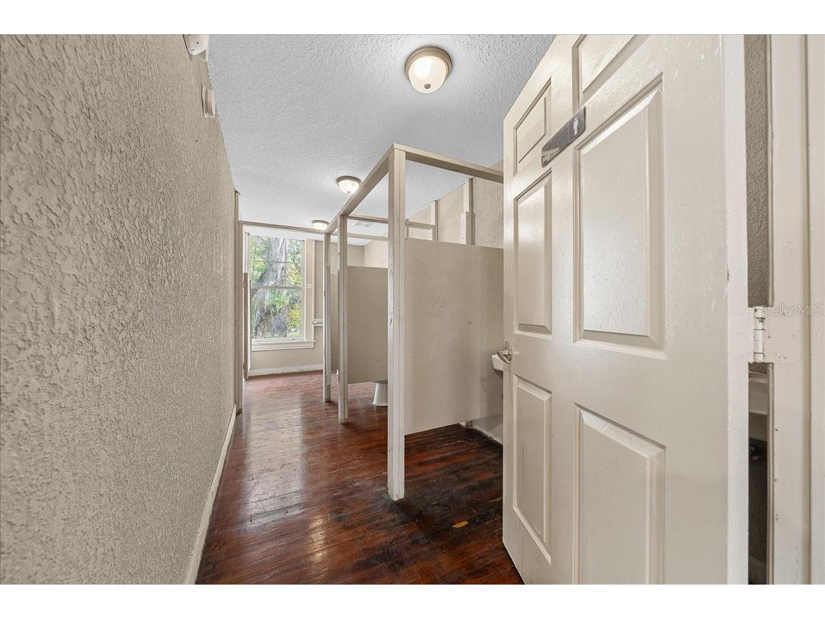 118 NE Tuscawilla Avenue Ocala FL 34470 OM722407 image59