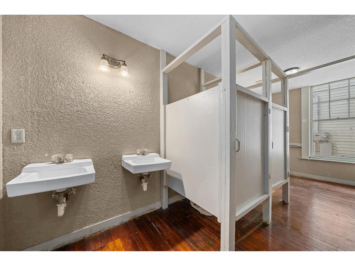 118 NE Tuscawilla Avenue Ocala FL 34470 OM722407 image62