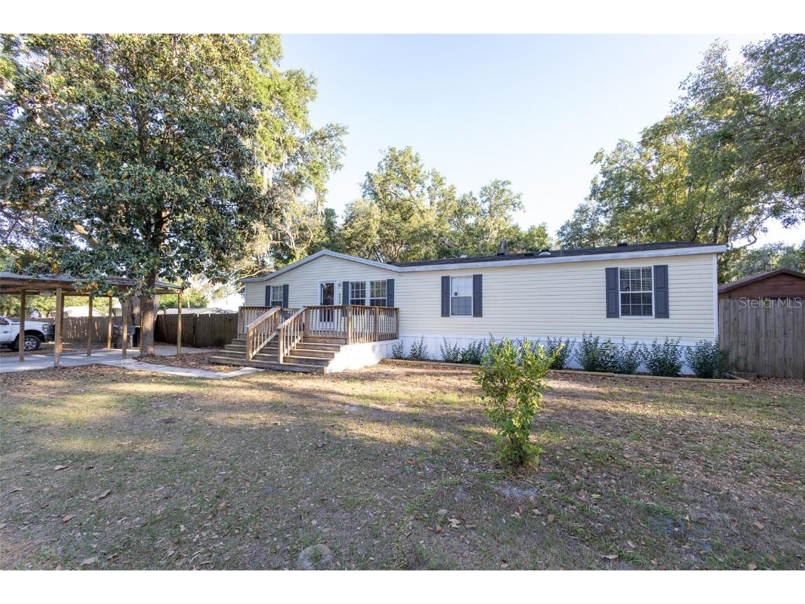 118 Pangola Drive Winter Haven FL 33880 L4936173 image1