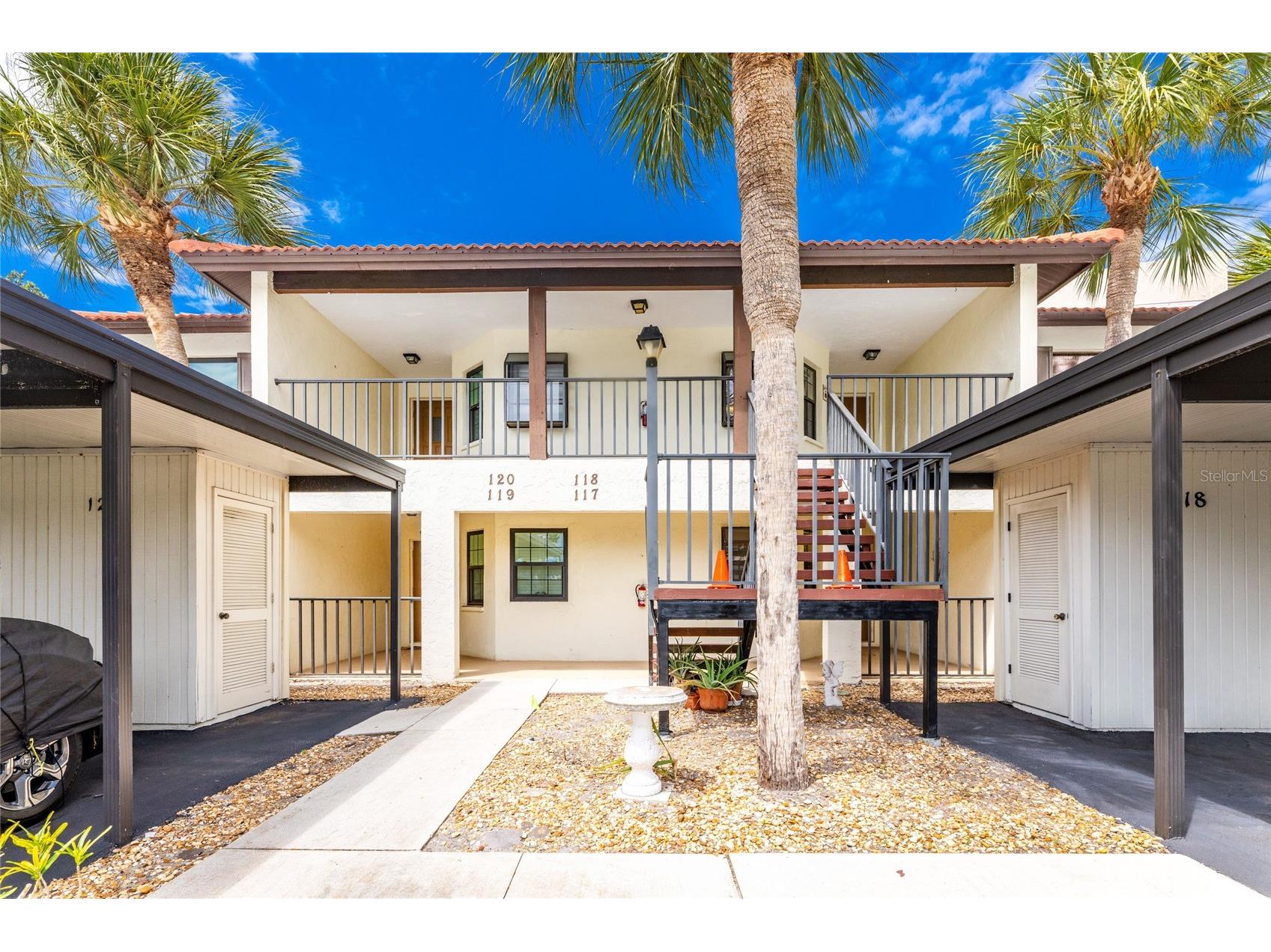 118 Pine Hollow Drive #118 Englewood FL 34223 D6147704 image2