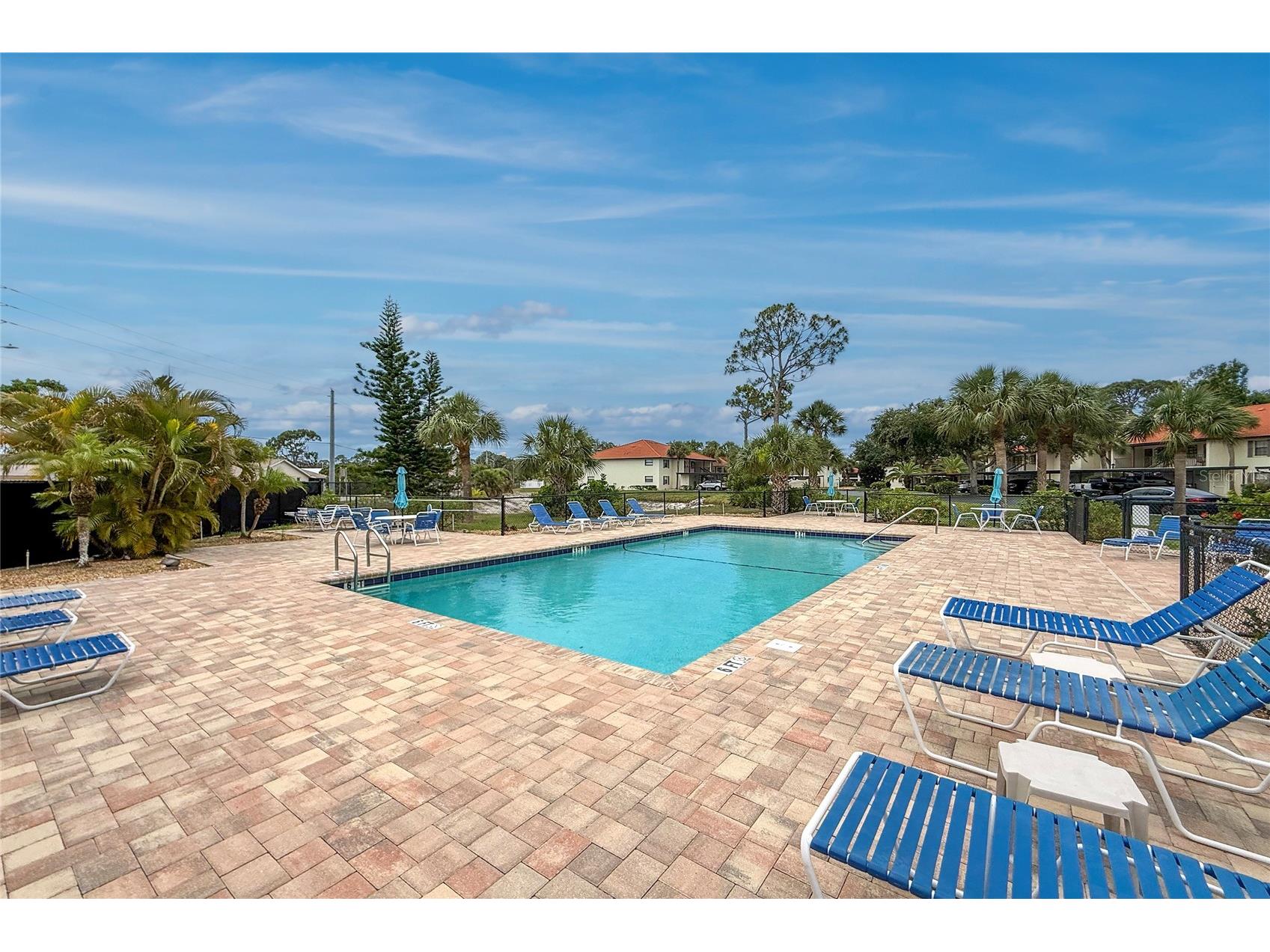 118 Pine Hollow Drive #118 Englewood FL 34223 D6147704 image3