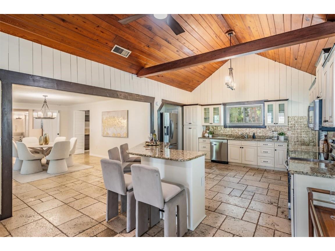 118 S Manhattan Avenue Tampa FL 33609 TB8391209 image13