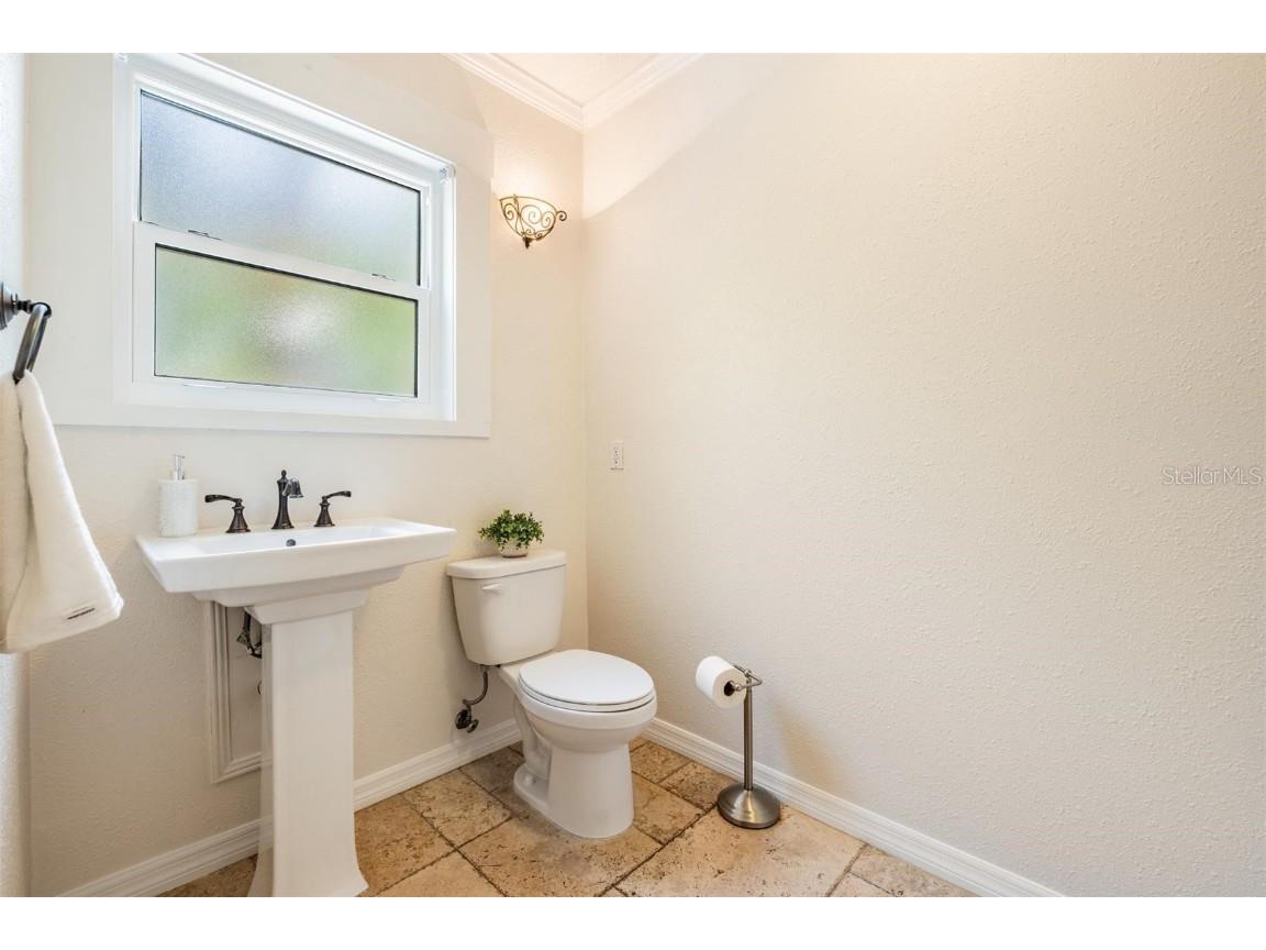 118 S Manhattan Avenue Tampa FL 33609 TB8391209 image31