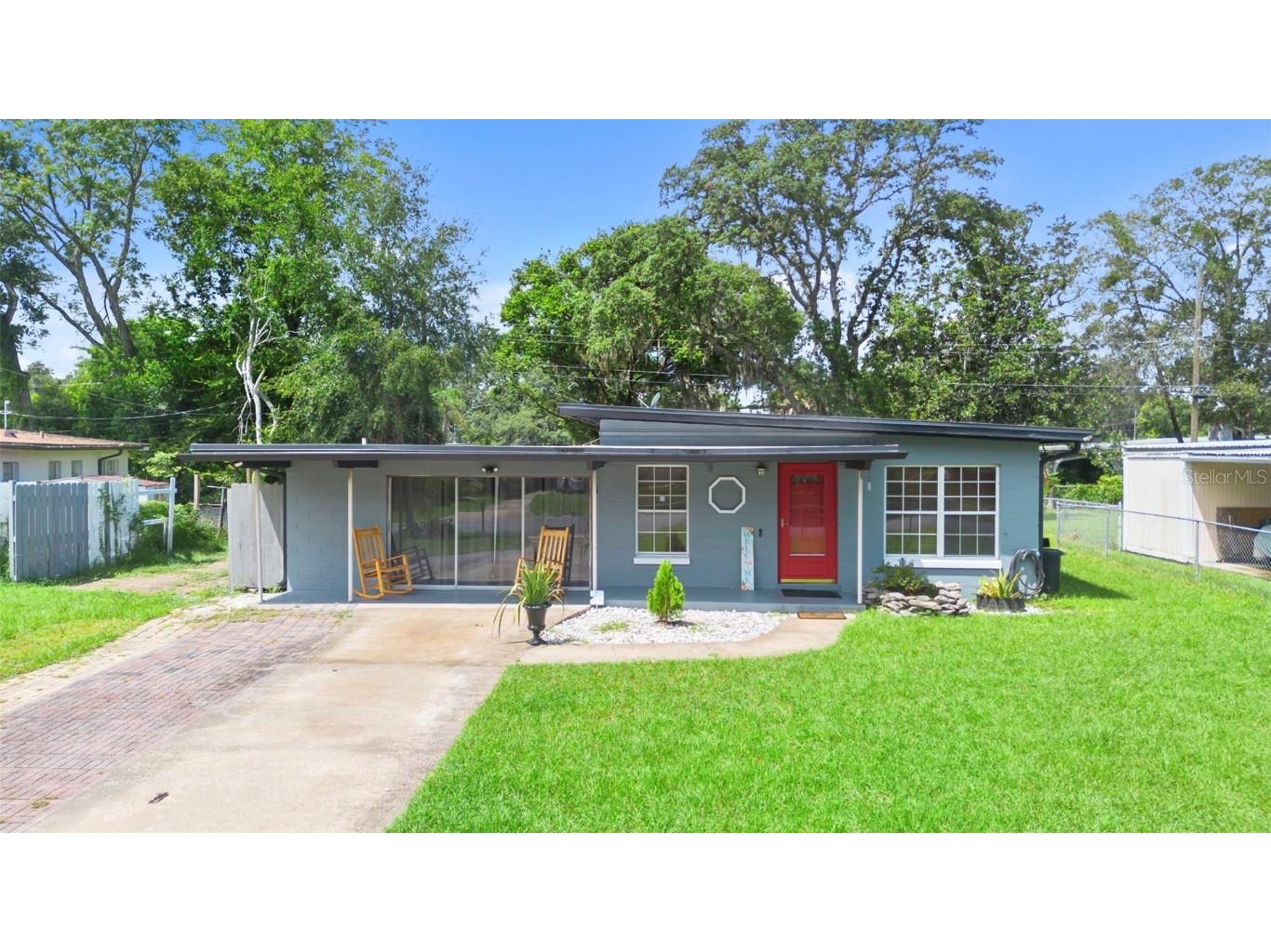 118 S Sunland Drive Sanford FL 32773 V4944928 image1